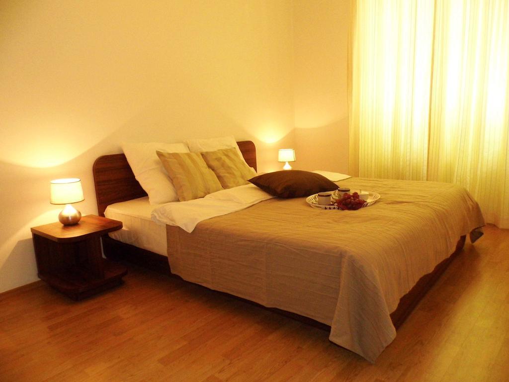 Lion Apartments Medena, Big Size, High Ceilings Bratislava Quarto foto