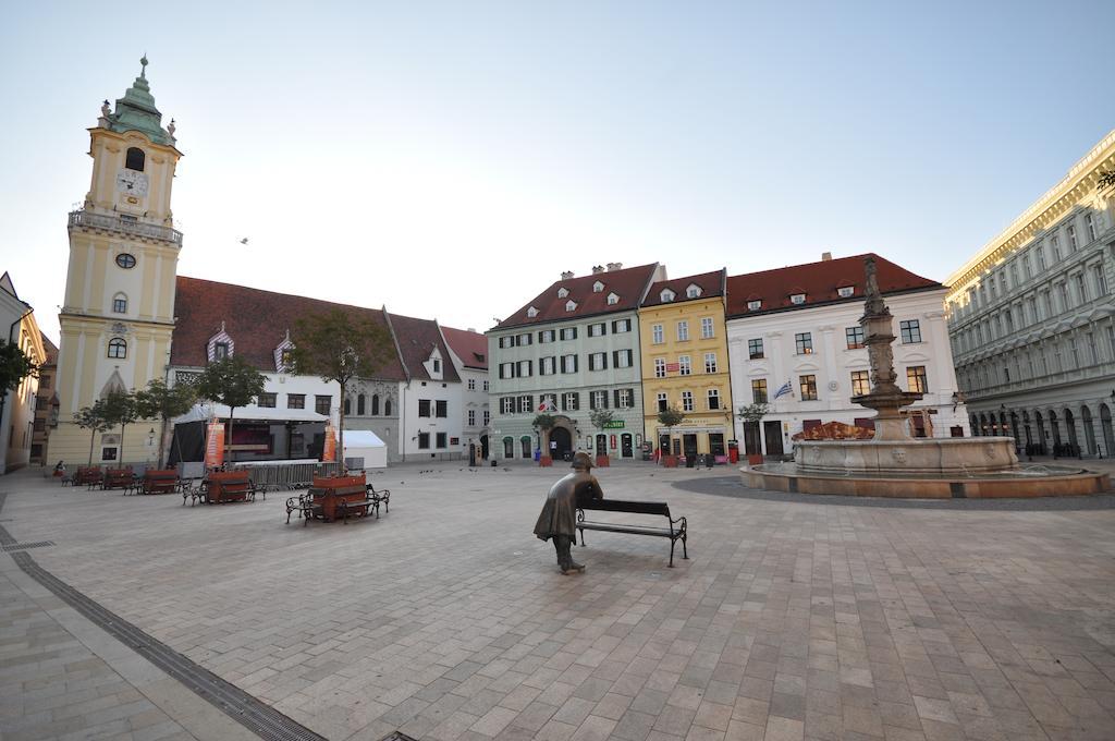 Lion Apartments Medena, Big Size, High Ceilings Bratislava Exterior foto