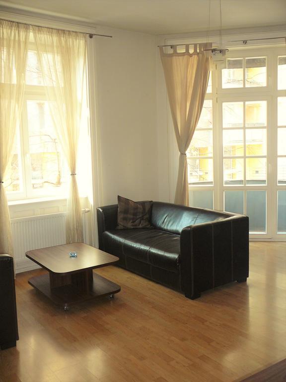 Lion Apartments Medena, Big Size, High Ceilings Bratislava Exterior foto