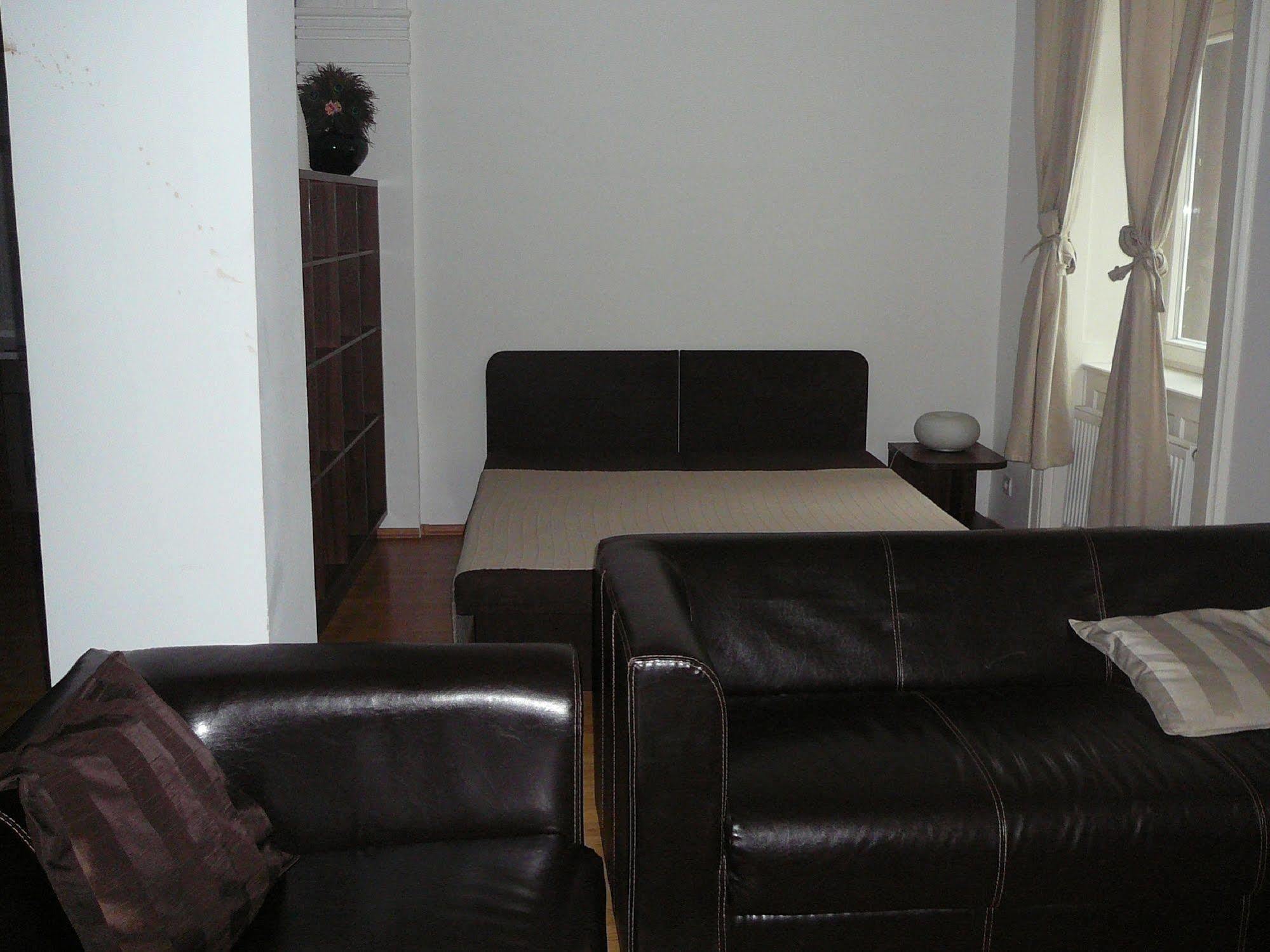 Lion Apartments Medena, Big Size, High Ceilings Bratislava Exterior foto